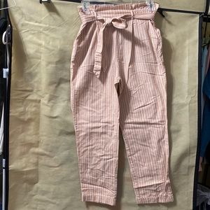 Women’s linen cropped pant